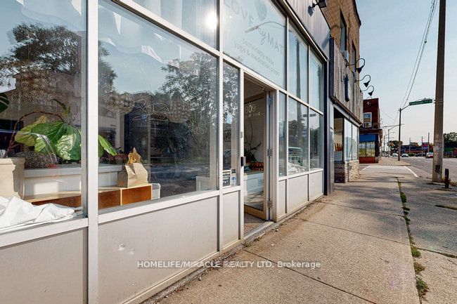 807-809 King St E Hamilton, L8M 1A8 | Image 3