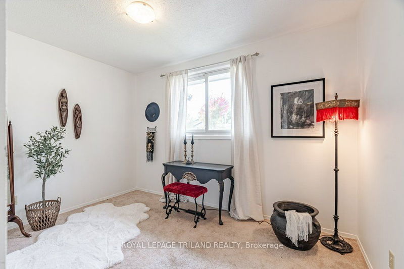 35 Caprice Cres  London, N5V 3L9 | Image 15