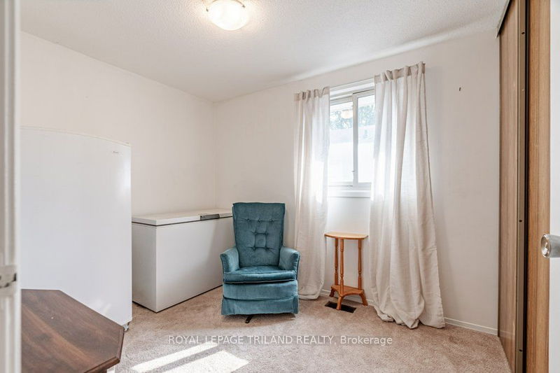 35 Caprice Cres  London, N5V 3L9 | Image 16