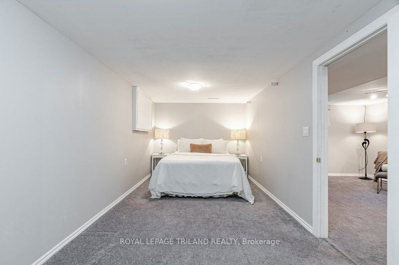 35 Caprice Cres  London, N5V 3L9 | Image 21