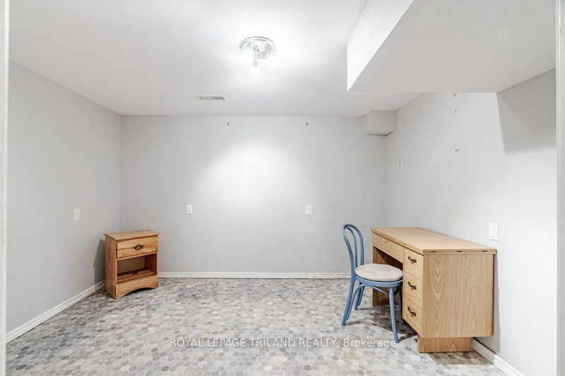 35 Caprice Cres  London, N5V 3L9 | Image 24