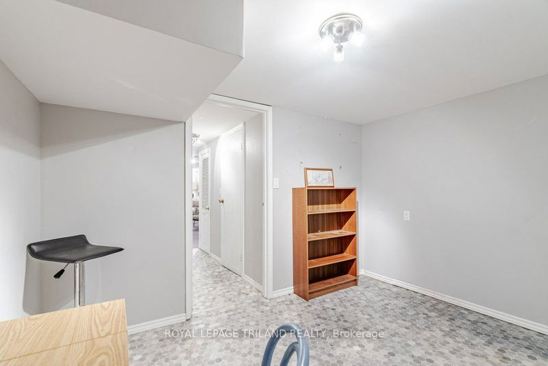 35 Caprice Cres  London, N5V 3L9 | Image 25