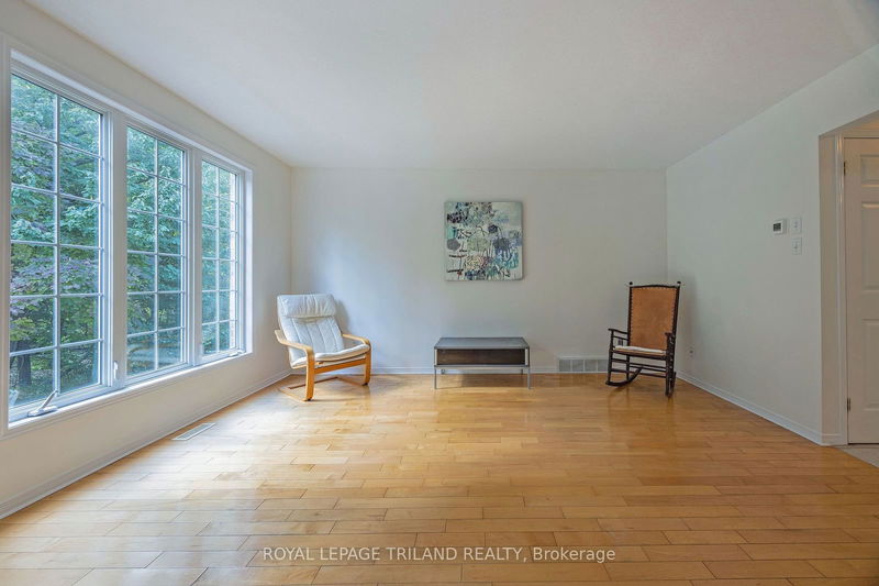 235 Rossmore Crt  London, N6C 6B7 | Image 15