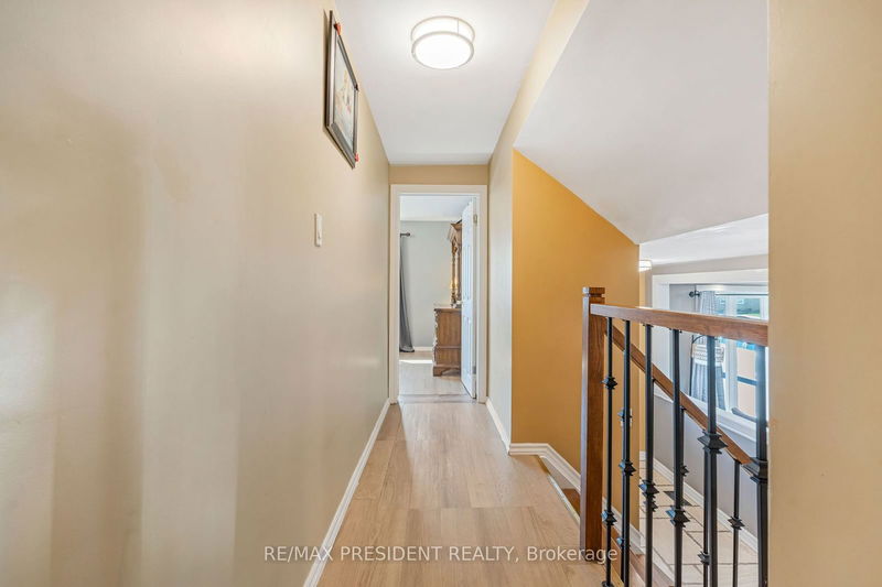 6 Rideau Cres  Hamilton, L8T 2S9 | Image 23