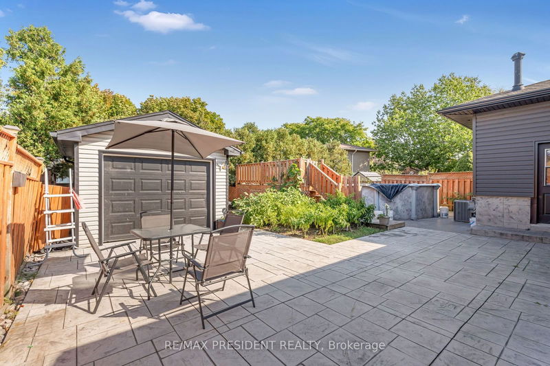 6 Rideau Cres  Hamilton, L8T 2S9 | Image 34