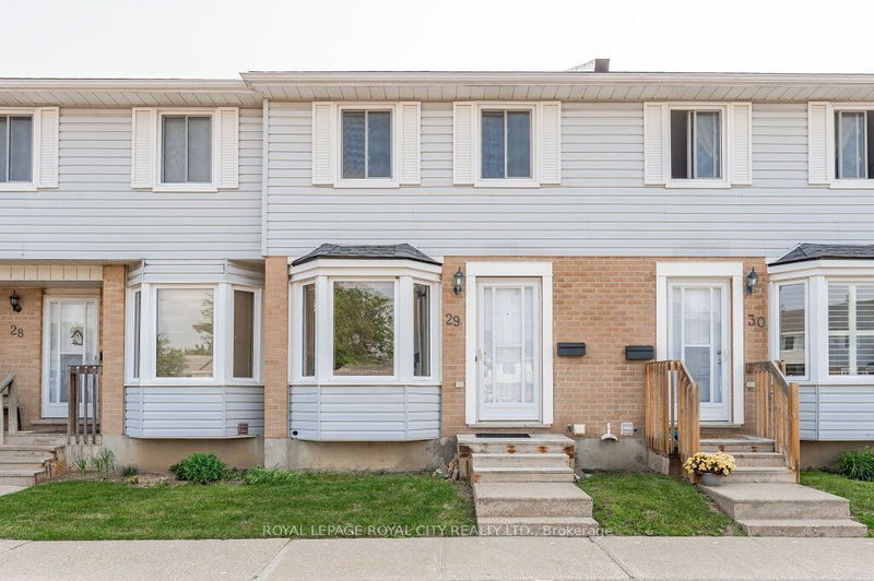 home for lease on 29-90 Ferman Drive
