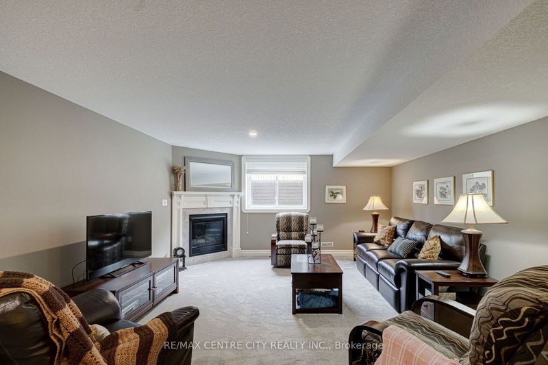 7 Drake Crt  Strathroy-Caradoc, N7G 0E1 | Image 21