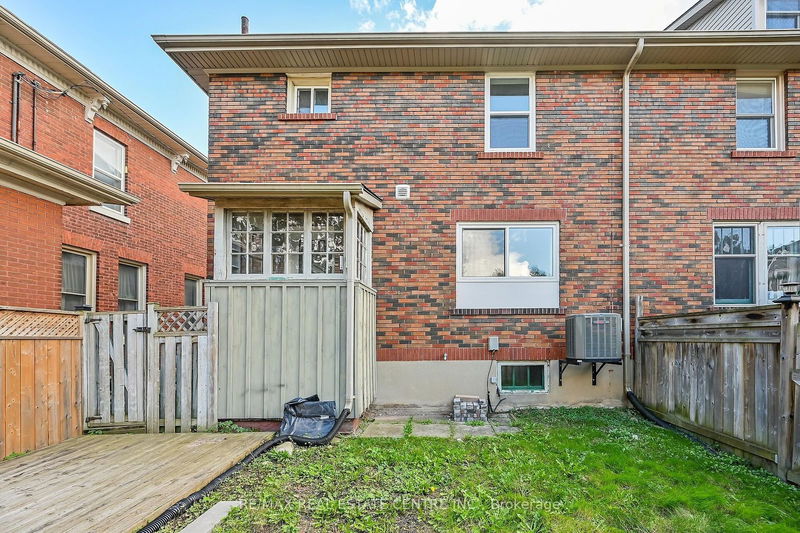 495-497 Mary St  Woodstock, N4S 4S6 | Image 38