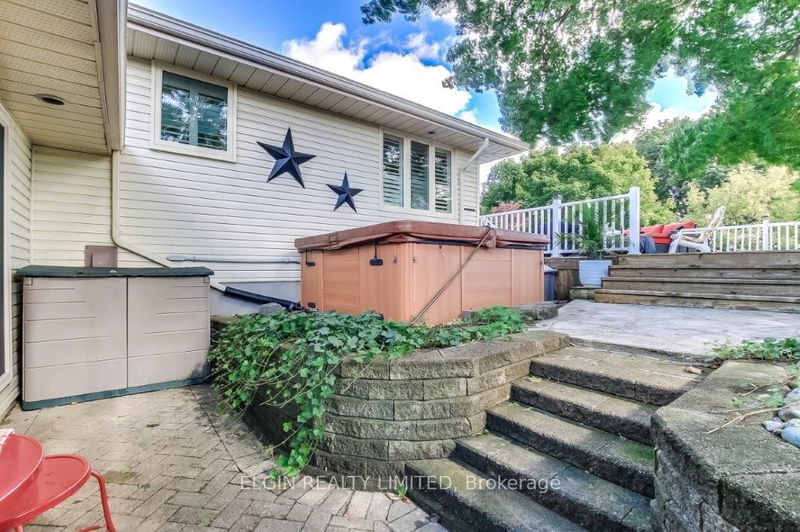 24 Cavanaugh Cres  St. Thomas, N5R 5Y3 | Image 26