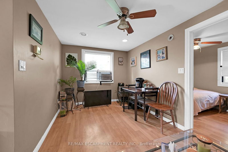 942 Upper Gage Ave  Hamilton, L8V 4K9 | Image 20