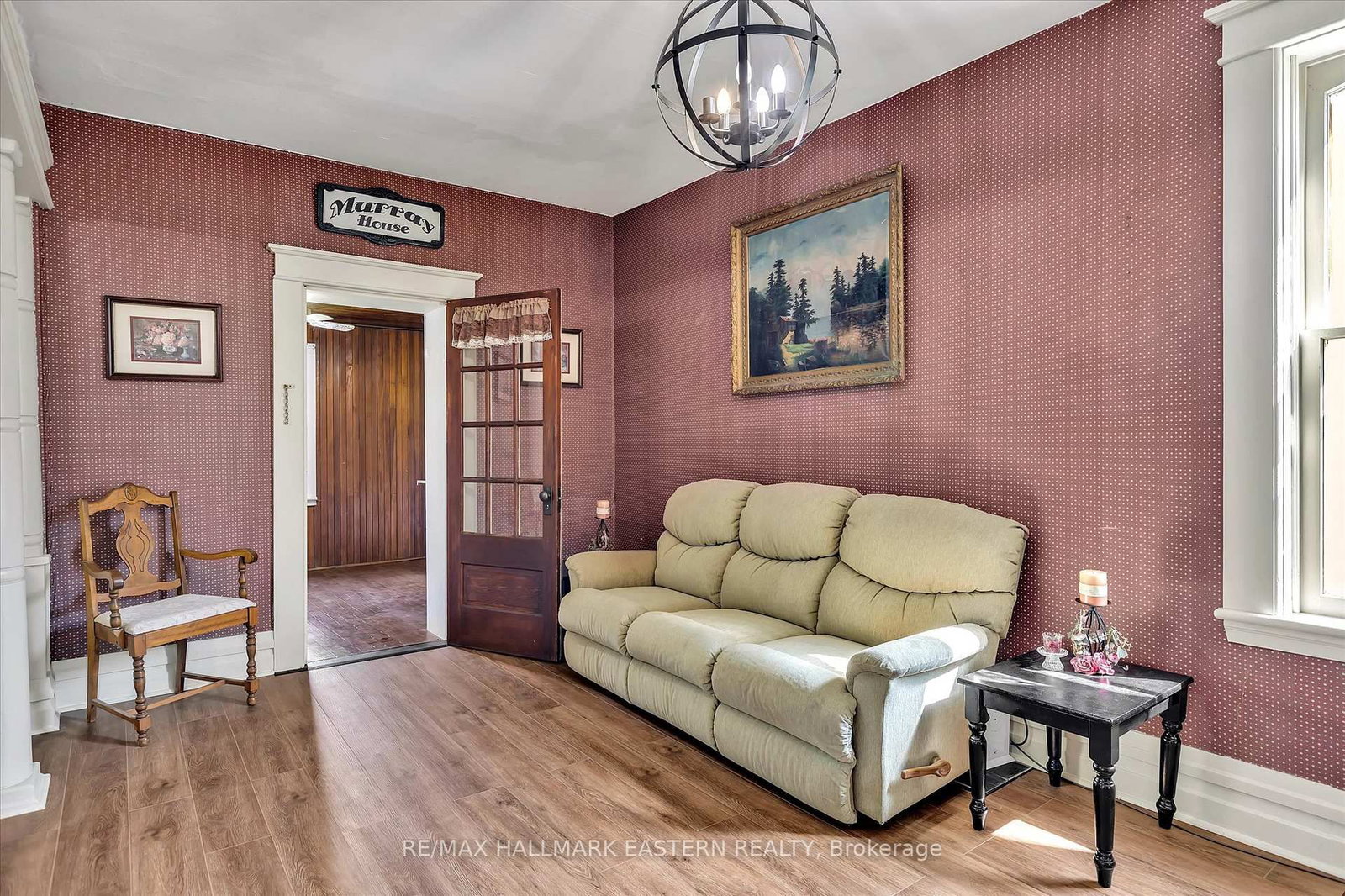 Listing Image 7