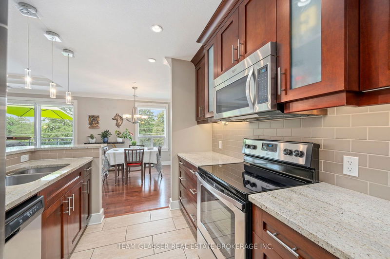  414 - 320 Sugarcreek Tr  London, N6H 0G3 | Image 5