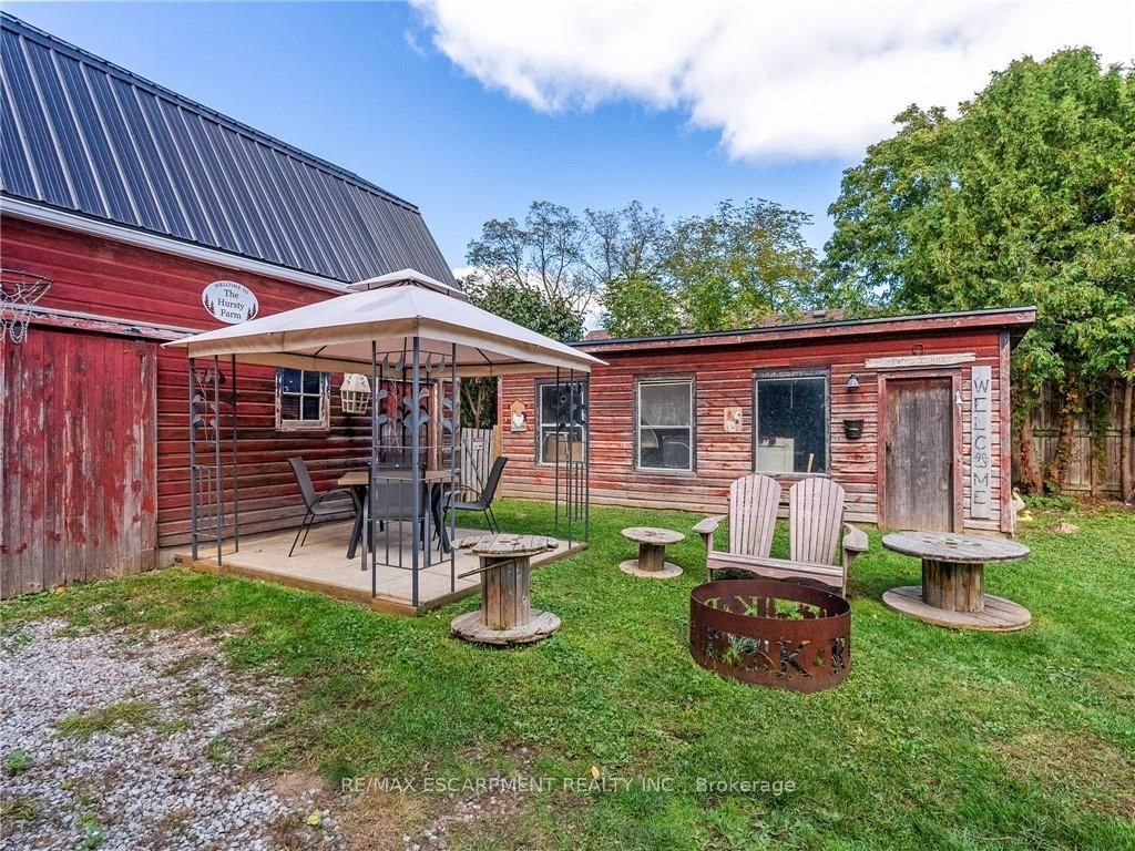 Listing Image 7