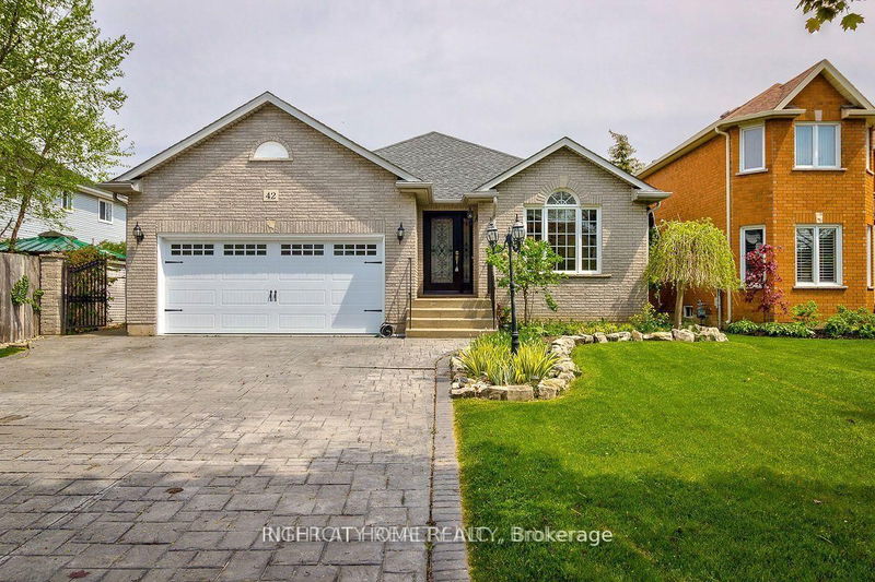 home for lease on 42 Richmond Crescent
