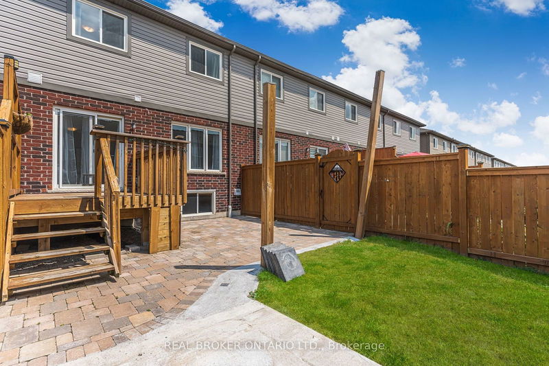 556 Julia Dr  Welland, L3C 0G7 | Image 37