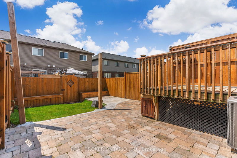 556 Julia Dr  Welland, L3C 0G7 | Image 38