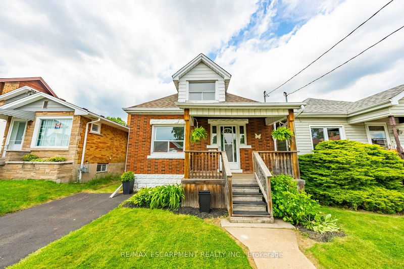 home for sale on 16 Tragina Avenue S