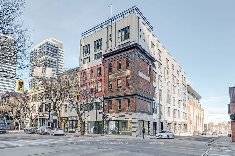 home for lease on 102-121 King Street E