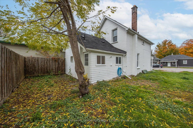 35 Stewart Pl  Peterborough, K9J 3L8 | Image 21