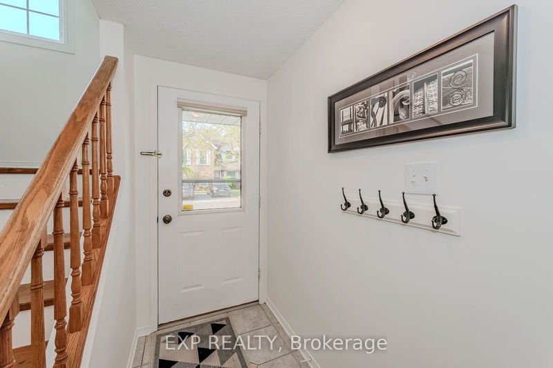  31 - 129 Victoria Rd N Guelph, N1E 6V3 | Image 2