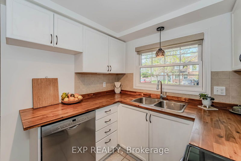  31 - 129 Victoria Rd N Guelph, N1E 6V3 | Image 5