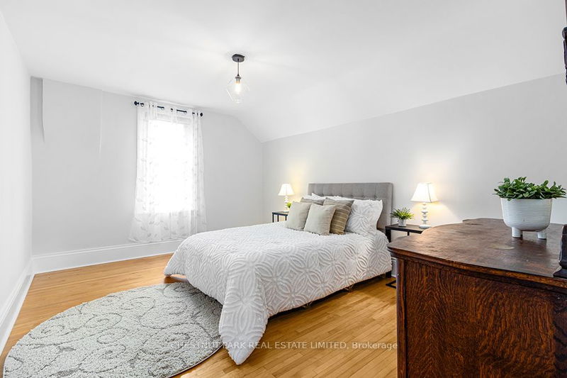 341 23RD St W Owen Sound, N4K 4G6 | Image 21