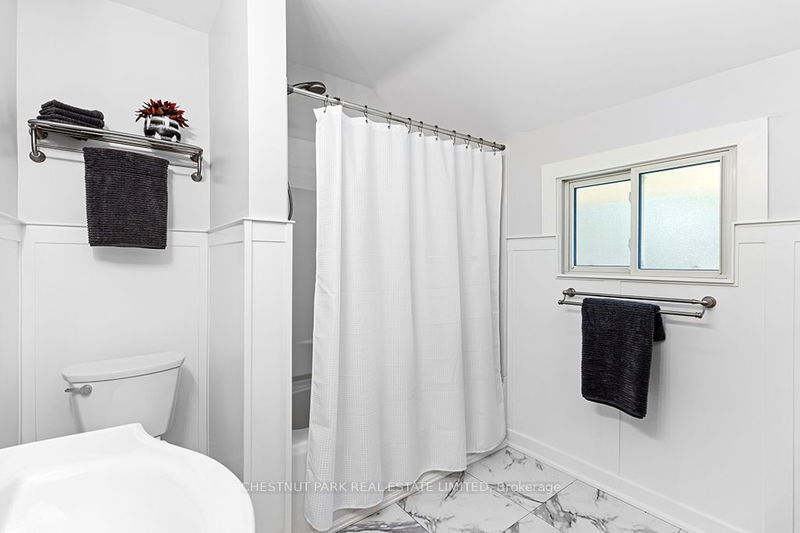 341 23RD St W Owen Sound, N4K 4G6 | Image 26