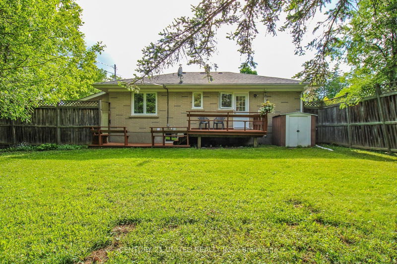 1472 Westbrook Dr  Peterborough, K9J 6R4 | Image 5