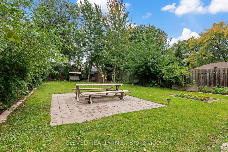 4974 Valley Way  Niagara Falls, L2E 1W7 | Image 26