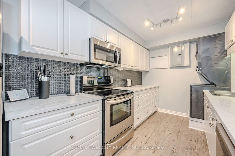  54 - 63 Conroy Cres  Guelph, N1G 2V5 | Image 2