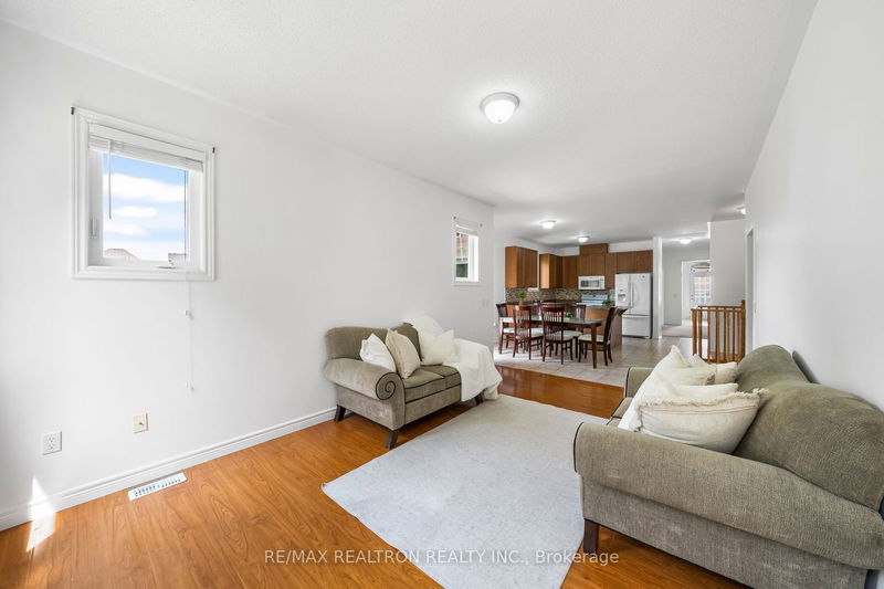 245 Johnson Dr  Shelburne, L9V 3V7 | Image 13