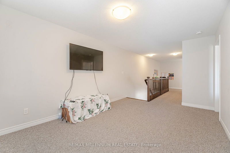  5 - 68 Turbina Crt  Grimsby, L3M 0H8 | Image 16