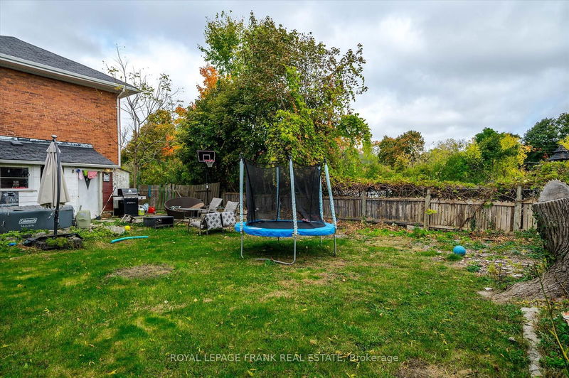 25 Victoria Ave  Peterborough, K9H 4V8 | Image 28