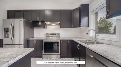 179 Bilanski Farm Rd, Brantford -  image-0-2
