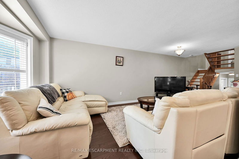 194 Gatestone Dr  Hamilton, L8J 3V4 | Image 12