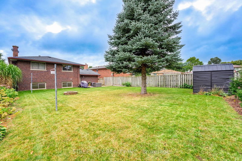 5 Vine Ave  Strathroy-Caradoc, N7G 3V1 | Image 26