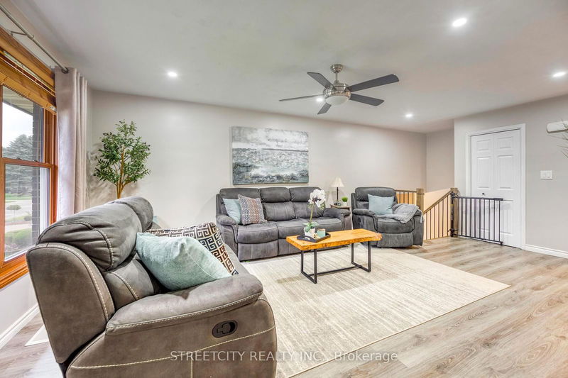 5 Vine Ave  Strathroy-Caradoc, N7G 3V1 | Image 6