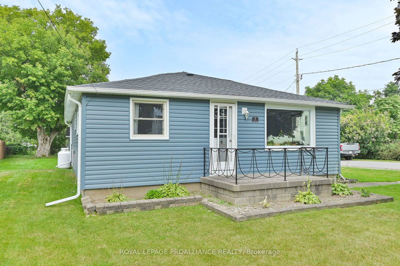 7 Porter St  Prince Edward County, K0K 1T0 | Image 2