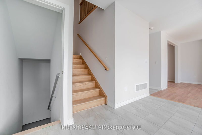 10 Bird St  Norfolk, N3Y 2X6 | Image 8