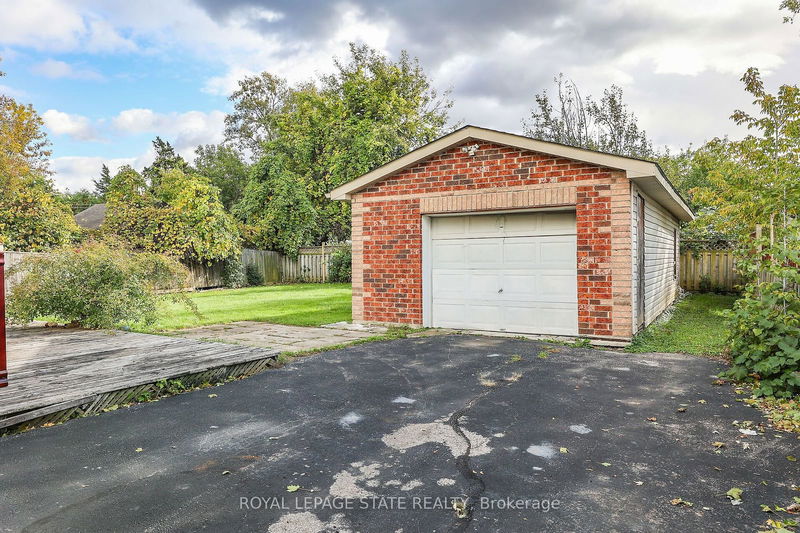 344 Barton St  Hamilton, L8E 2K9 | Image 10