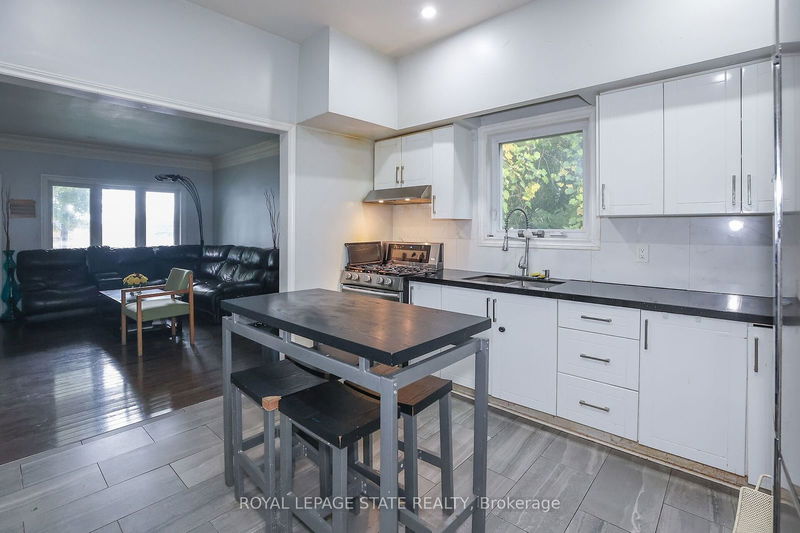 344 Barton St  Hamilton, L8E 2K9 | Image 12