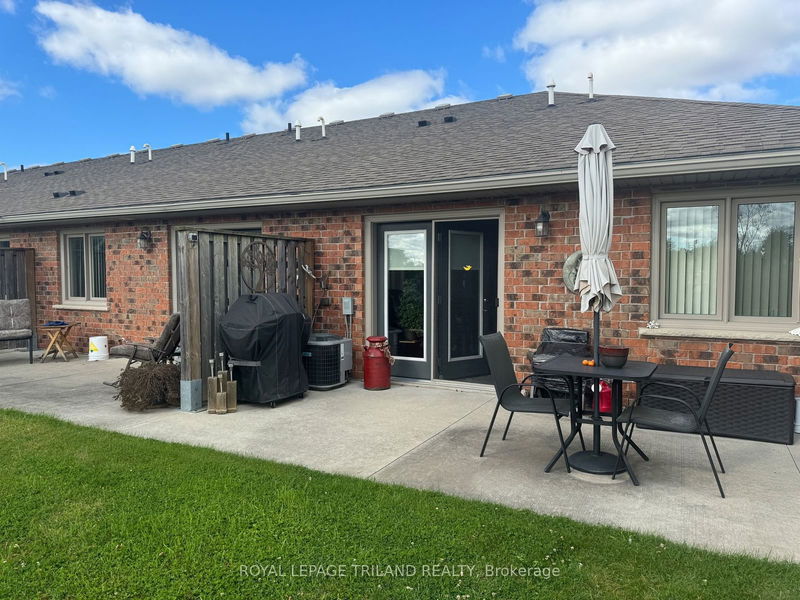 230 Walker St  Southwest Middlesex, N0L 1M0 | Image 14