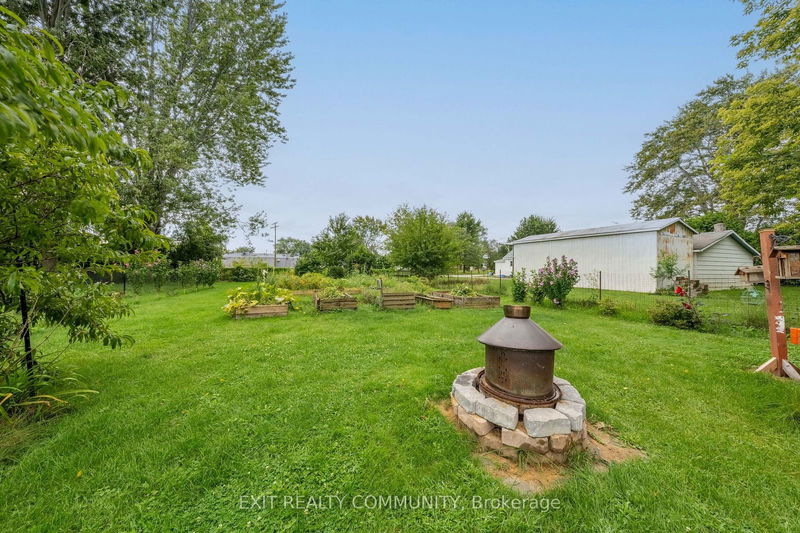 49 King St  Chatham-Kent, N8A 1H2 | Image 11