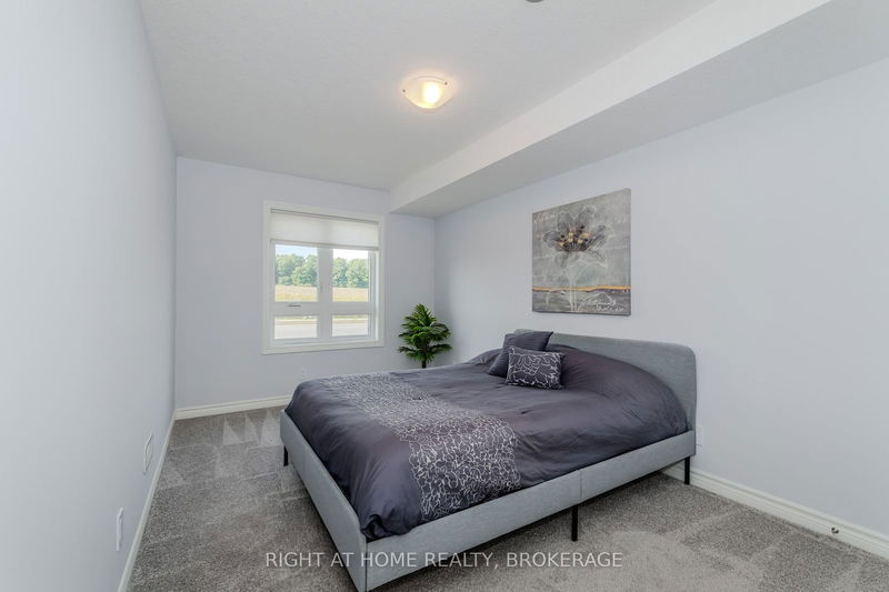  12 - 235 CHAPEL HILL Dr  Kitchener, N2R 1N3 | Image 17