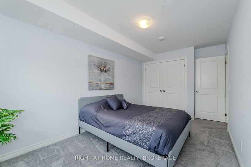  12 - 235 CHAPEL HILL Dr  Kitchener, N2R 1N3 | Image 18