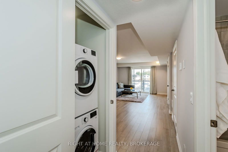  12 - 235 CHAPEL HILL Dr  Kitchener, N2R 1N3 | Image 22