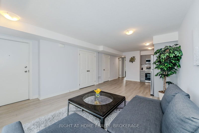  12 - 235 CHAPEL HILL Dr  Kitchener, N2R 1N3 | Image 6