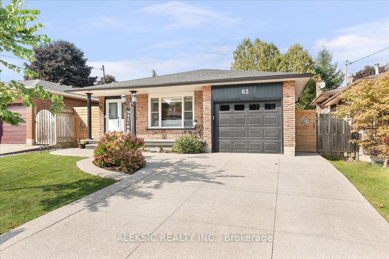 62 Greencedar Dr  Hamilton, L9C 6S8 | Image 3