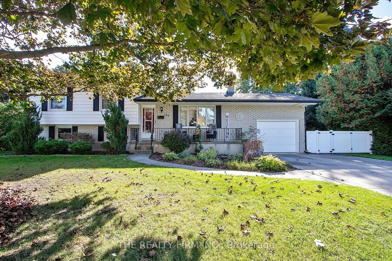 124 Simcoe Ave  Middlesex Centre, N0L 1R0 | Image 1