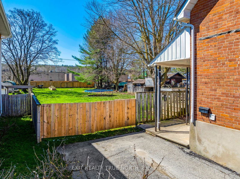 835 11th St W Owen Sound, N4K 3T4 | Image 26